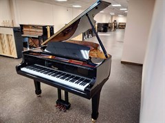 Беларусь B182 - акустический рояль, глубина 182 см, цвет черный
